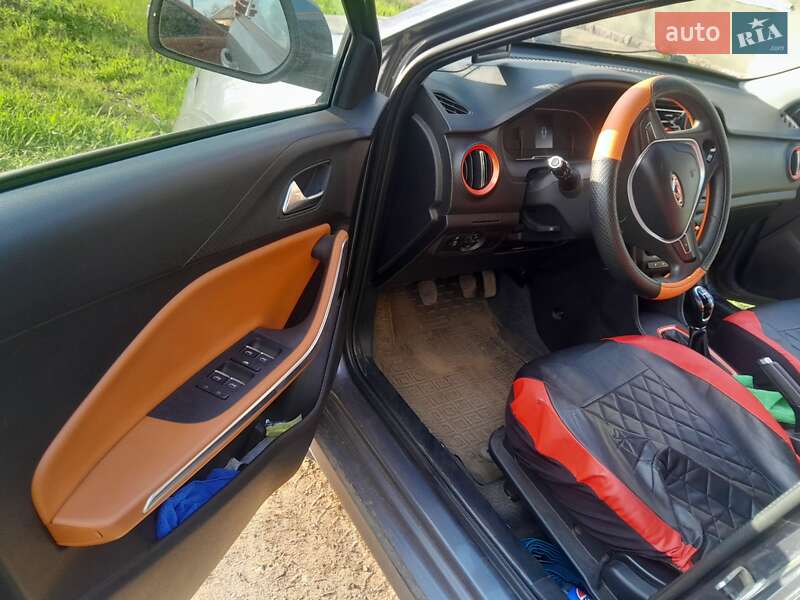Внедорожник / Кроссовер Chery Tiggo 2 2019 в Славянске