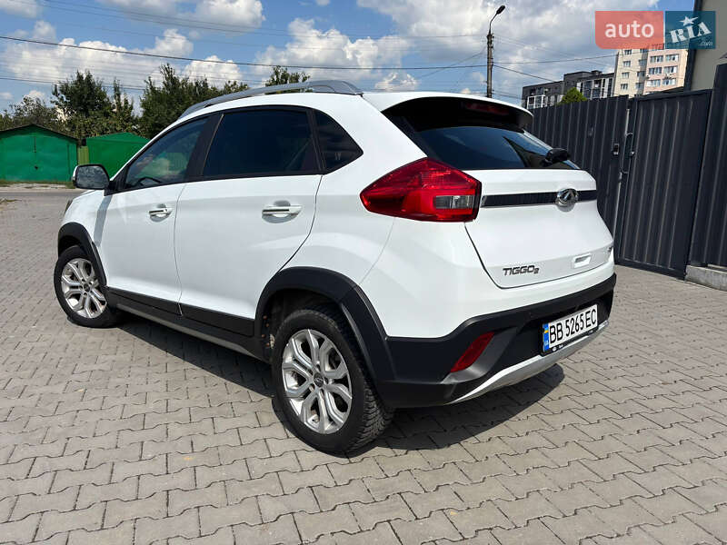 Позашляховик / Кросовер Chery Tiggo 2 2017 в Хмельницькому фото 4 Позашляховик / Кросовер Chery Tiggo 2 2017 в Хмельницькому