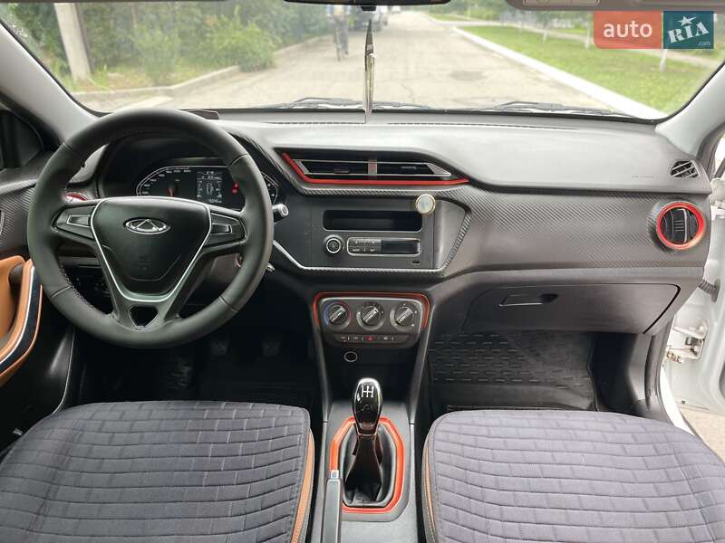 Внедорожник / Кроссовер Chery Tiggo 2 2020 в Харькове