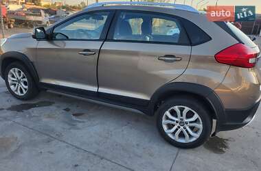 Внедорожник / Кроссовер Chery Tiggo 2 2017 в 