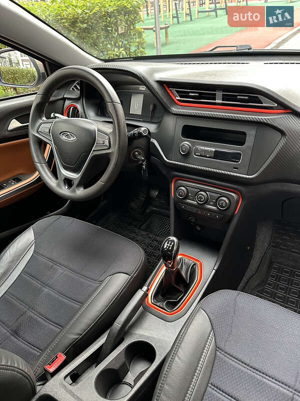 Внедорожник / Кроссовер Chery Tiggo 2 2020 в Киеве