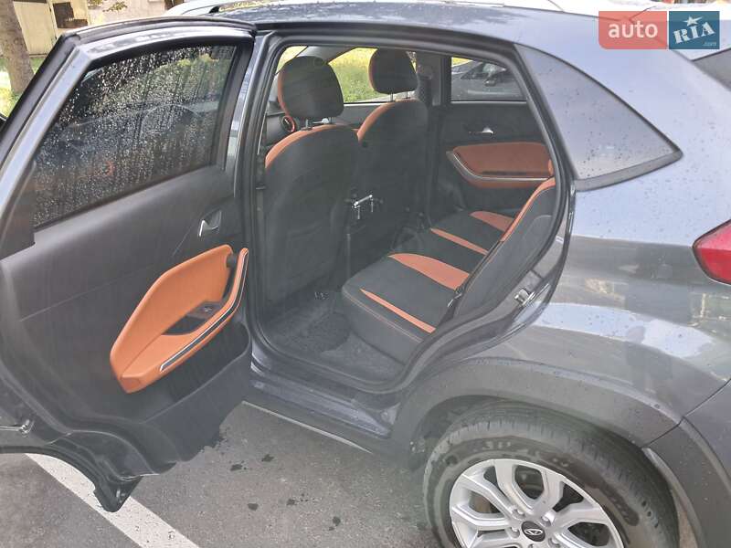 Внедорожник / Кроссовер Chery Tiggo 2 2020 в Дубно