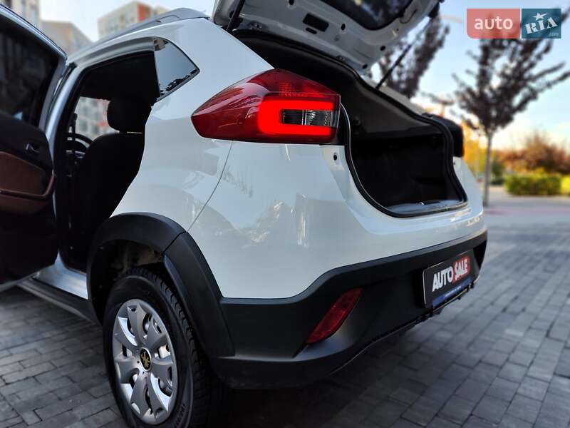 Позашляховик / Кросовер Chery Tiggo 2 2020 в Києві