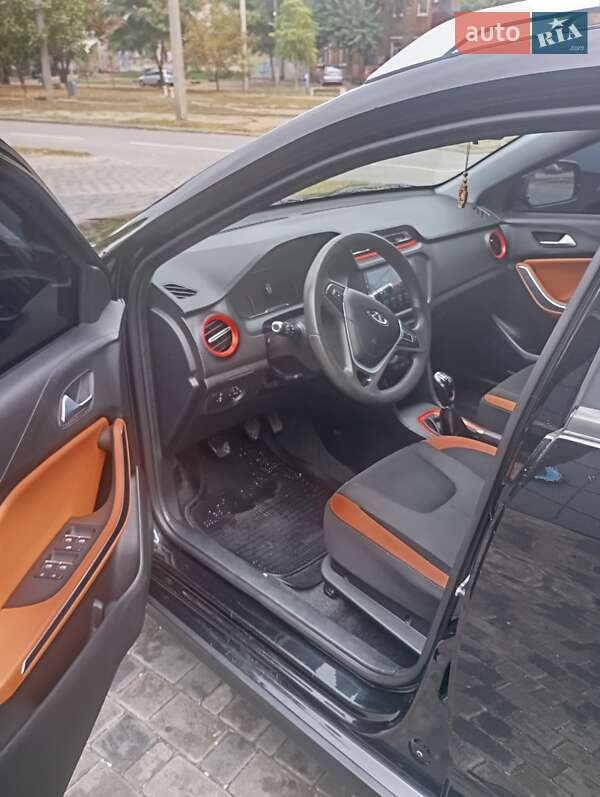 Внедорожник / Кроссовер Chery Tiggo 2 2020 в Днепре фото 6 Внедорожник / Кроссовер Chery Tiggo 2 2020 в Днепре