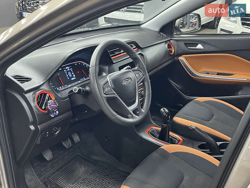 Позашляховик / Кросовер Chery Tiggo 2 2019 в Харкові фото 9 Позашляховик / Кросовер Chery Tiggo 2 2019 в Харкові