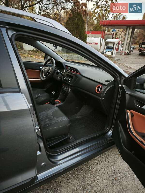 Позашляховик / Кросовер Chery Tiggo 2 2019 в Дніпрі фото 4 Позашляховик / Кросовер Chery Tiggo 2 2019 в Дніпрі