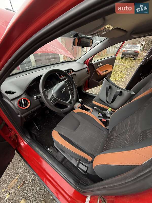 Внедорожник / Кроссовер Chery Tiggo 2 2020 в Хмельницком