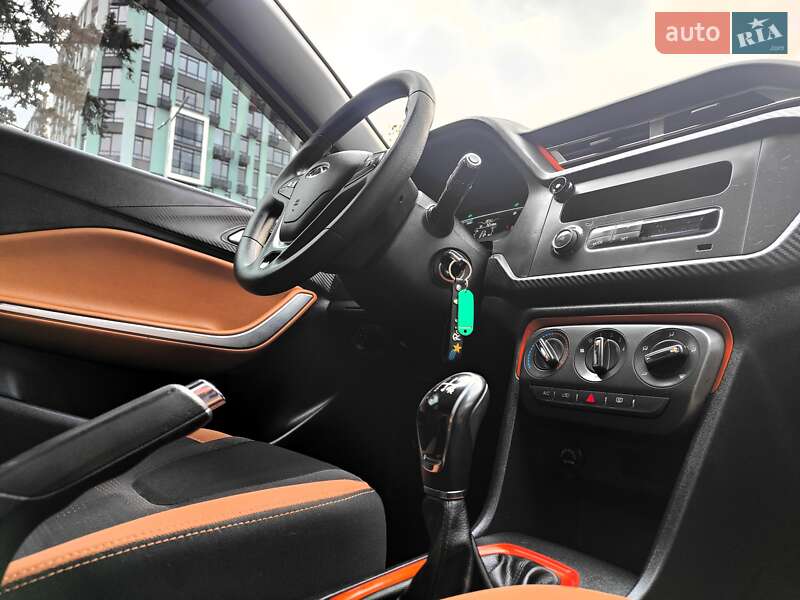 Позашляховик / Кросовер Chery Tiggo 2 2020 в Києві фото 52 Позашляховик / Кросовер Chery Tiggo 2 2020 в Києві