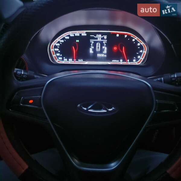 Позашляховик / Кросовер Chery Tiggo 2 2018 в Ужгороді