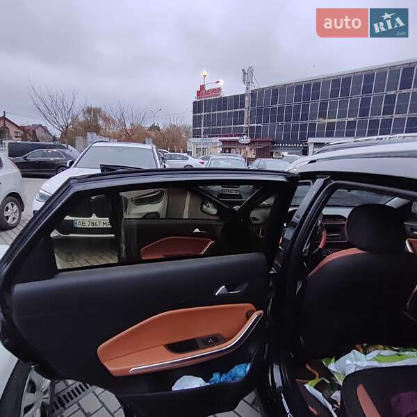 Позашляховик / Кросовер Chery Tiggo 2 2018 в Ужгороді