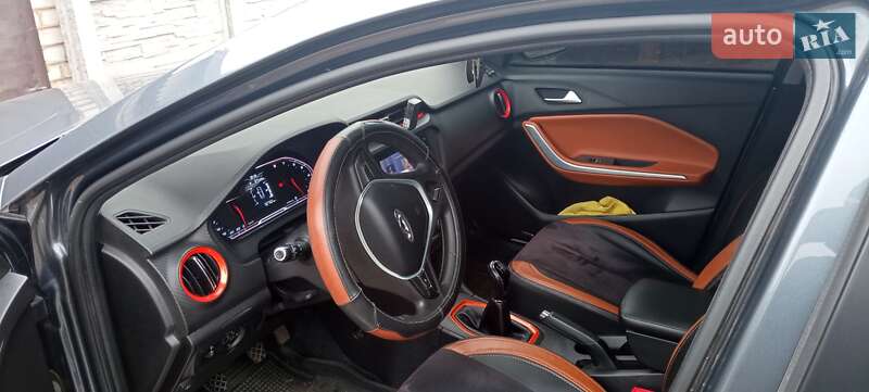 Внедорожник / Кроссовер Chery Tiggo 2 2020 в Днепре