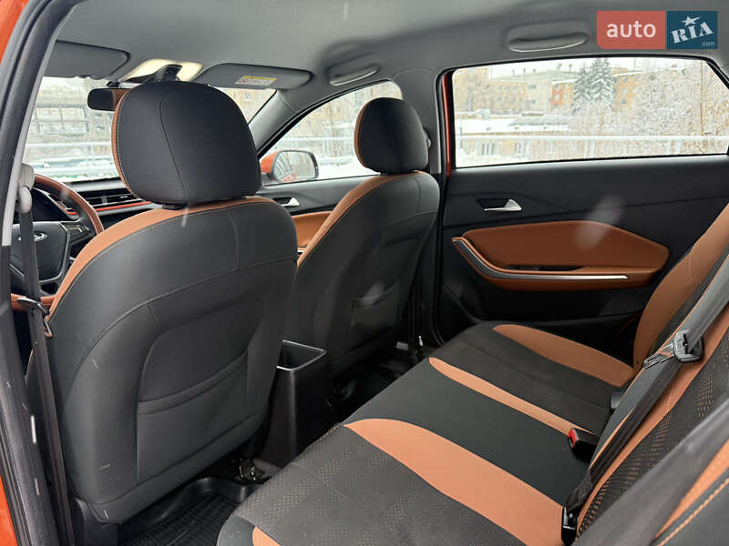 Внедорожник / Кроссовер Chery Tiggo 2 2020 в Киеве