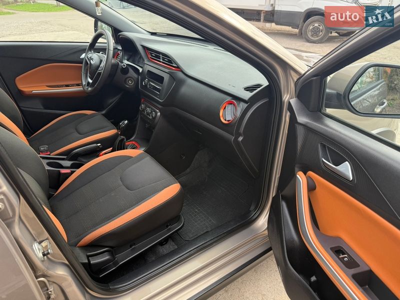 Позашляховик / Кросовер Chery Tiggo 2 2019 в Кривому Розі