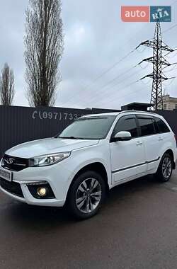 Позашляховик / Кросовер Chery Tiggo 3 2017 в 