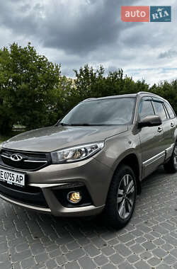 Внедорожник / Кроссовер Chery Tiggo 3 2017 в Харькове