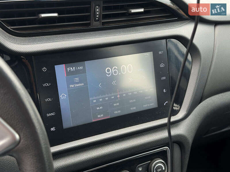 Внедорожник / Кроссовер Chery Tiggo 3 2017 в Киеве