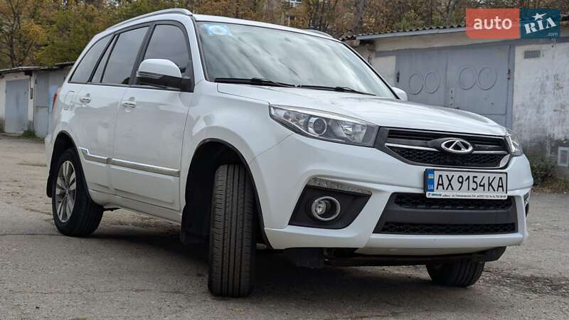 Внедорожник / Кроссовер Chery Tiggo 3 2020 в Харькове