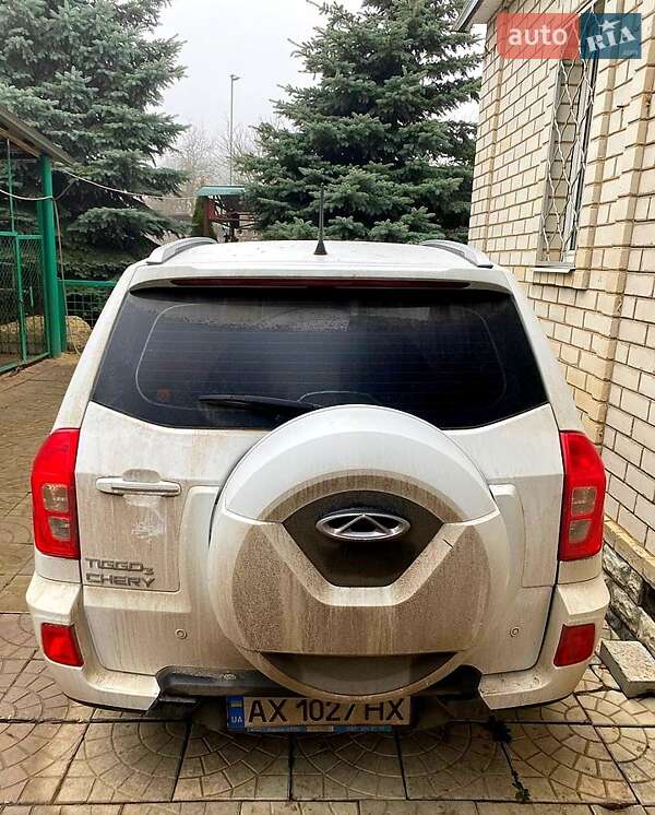Внедорожник / Кроссовер Chery Tiggo 3 2019 в Харькове