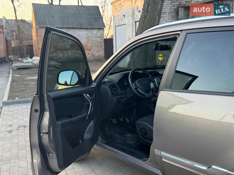 Внедорожник / Кроссовер Chery Tiggo 3 2017 в Лубнах фото 21 Внедорожник / Кроссовер Chery Tiggo 3 2017 в Лубнах