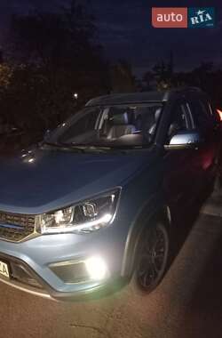 Внедорожник / Кроссовер Chery Tiggo 3xe 2019 в 
