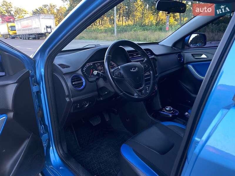 Позашляховик / Кросовер Chery Tiggo 3xe 2018 в Києві фото 26 Позашляховик / Кросовер Chery Tiggo 3xe 2018 в Києві