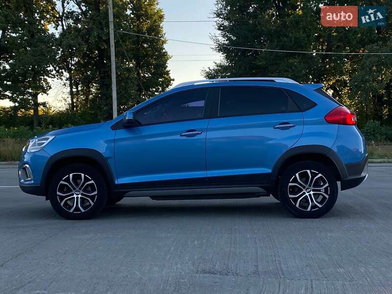 Позашляховик / Кросовер Chery Tiggo 3xe 2018 в Києві