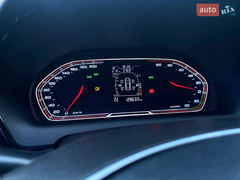 Внедорожник / Кроссовер Chery Tiggo 3xe 2018 в Киеве