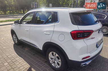 Позашляховик / Кросовер Chery Tiggo 4 Pro 2023 в 