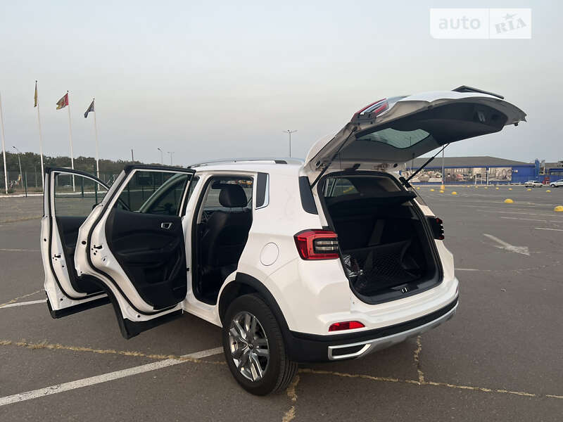 Внедорожник / Кроссовер Chery Tiggo 4 2021 в Одессе