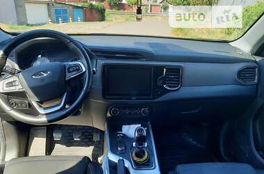 Позашляховик / Кросовер Chery Tiggo 4 2021 в 