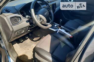 Позашляховик / Кросовер Chery Tiggo 4 2021 в 