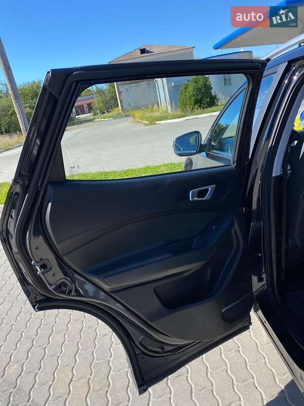 Позашляховик / Кросовер Chery Tiggo 4 2021 в Гусятині фото 20 Позашляховик / Кросовер Chery Tiggo 4 2021 в Гусятині