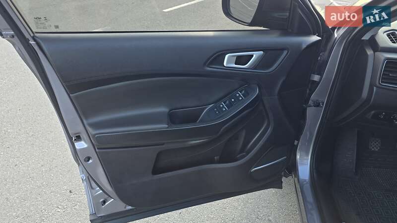 Позашляховик / Кросовер Chery Tiggo 4 2022 в Дніпрі фото 11 Позашляховик / Кросовер Chery Tiggo 4 2022 в Дніпрі