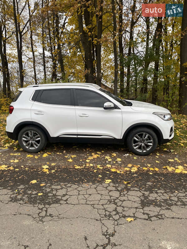 Внедорожник / Кроссовер Chery Tiggo 4 2021 в Ровно