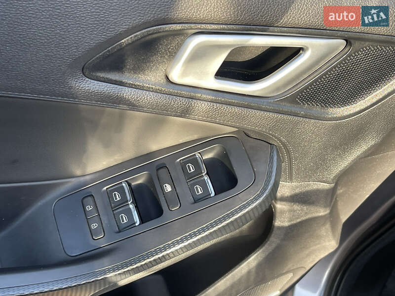 Внедорожник / Кроссовер Chery Tiggo 4 2022 в Киеве фото 11 Внедорожник / Кроссовер Chery Tiggo 4 2022 в Киеве