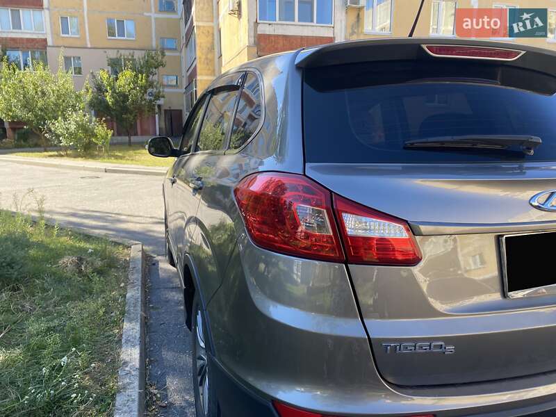 Внедорожник / Кроссовер Chery Tiggo 5 2016 в Славутиче фото 5 Внедорожник / Кроссовер Chery Tiggo 5 2016 в Славутиче