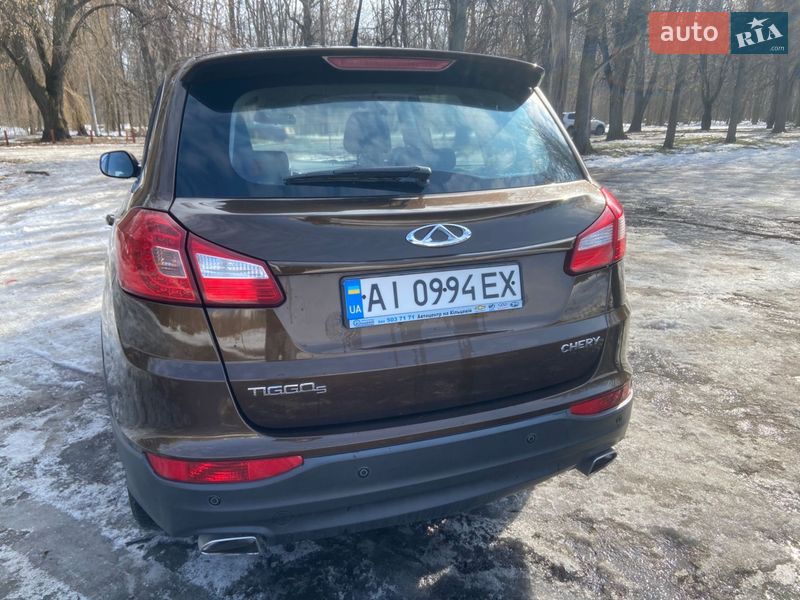 Внедорожник / Кроссовер Chery Tiggo 5 2016 в Киеве