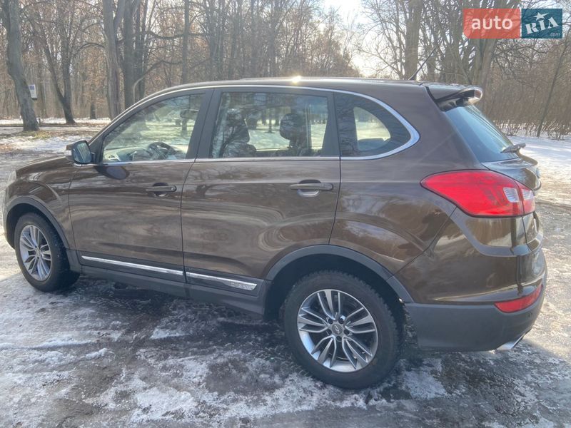 Внедорожник / Кроссовер Chery Tiggo 5 2016 в Киеве