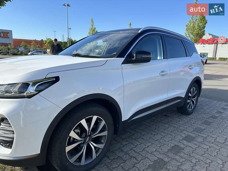 Позашляховик / Кросовер Chery Tiggo 7 Pro 2021 в Києві