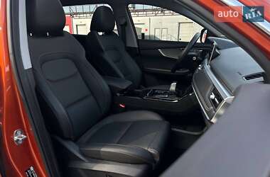 Позашляховик / Кросовер Chery Tiggo 7 Pro 2021 в 