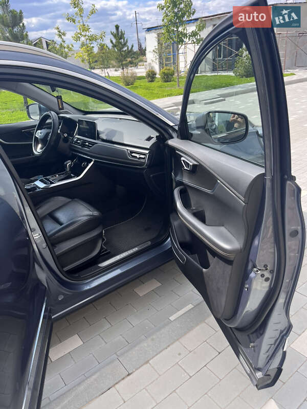 Внедорожник / Кроссовер Chery Tiggo 8 2020 в Киеве