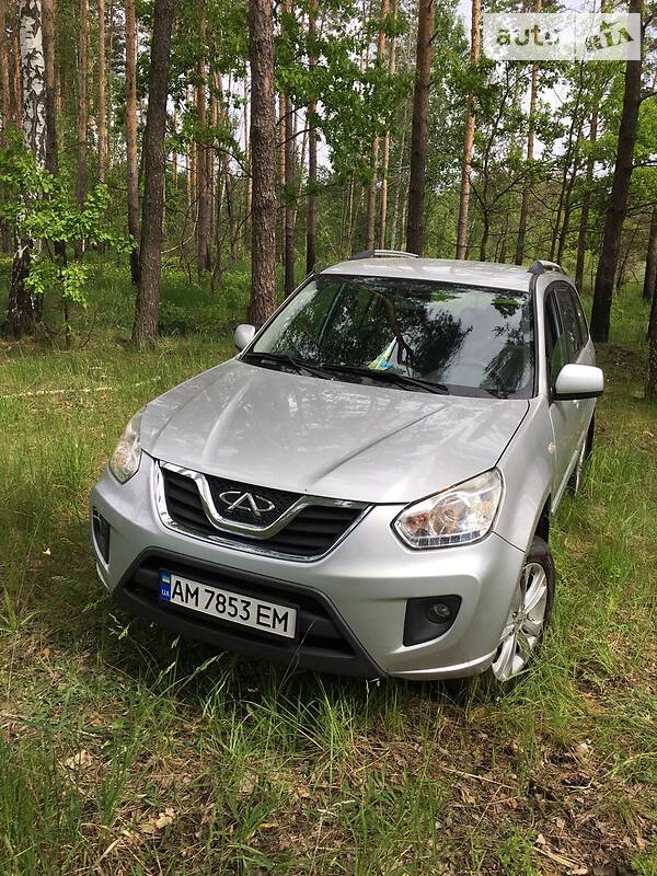 Внедорожник / Кроссовер Chery Tiggo 2014 в Киеве фото 5 Внедорожник / Кроссовер Chery Tiggo 2014 в Киеве