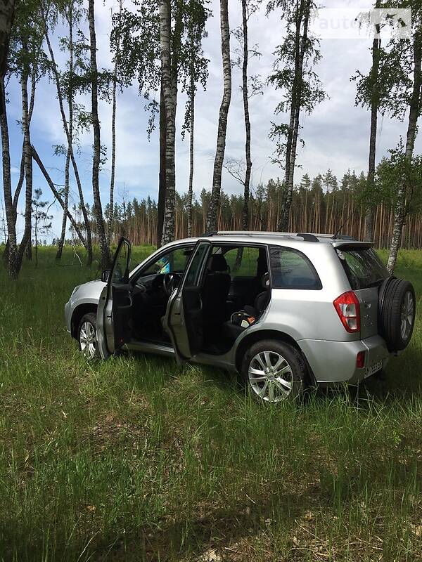 Внедорожник / Кроссовер Chery Tiggo 2014 в Киеве фото 13 Внедорожник / Кроссовер Chery Tiggo 2014 в Киеве