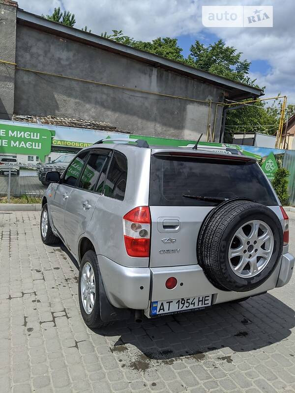 Позашляховик / Кросовер Chery Tiggo 2011 в Івано-Франківську