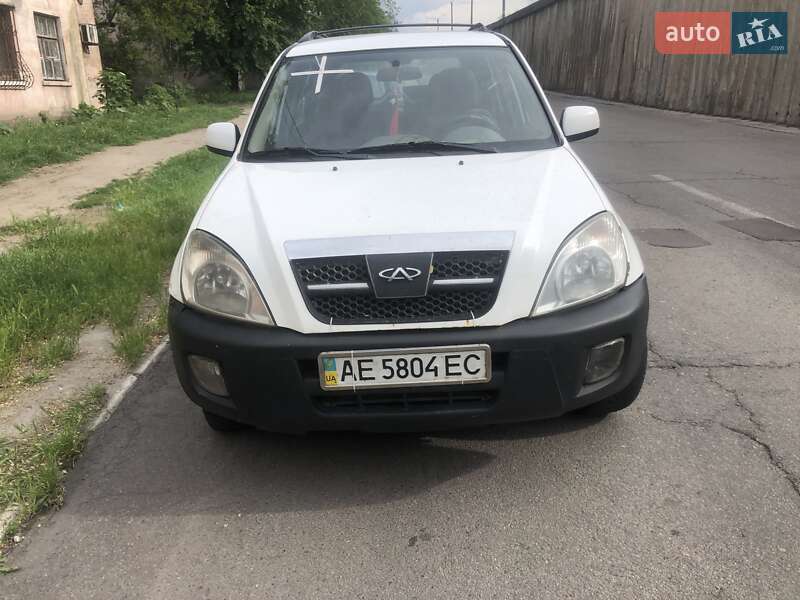 Седан Chery Tiggo 2008 в Каменском