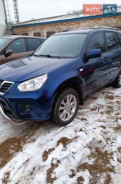 Внедорожник / Кроссовер Chery Tiggo 2014 в 