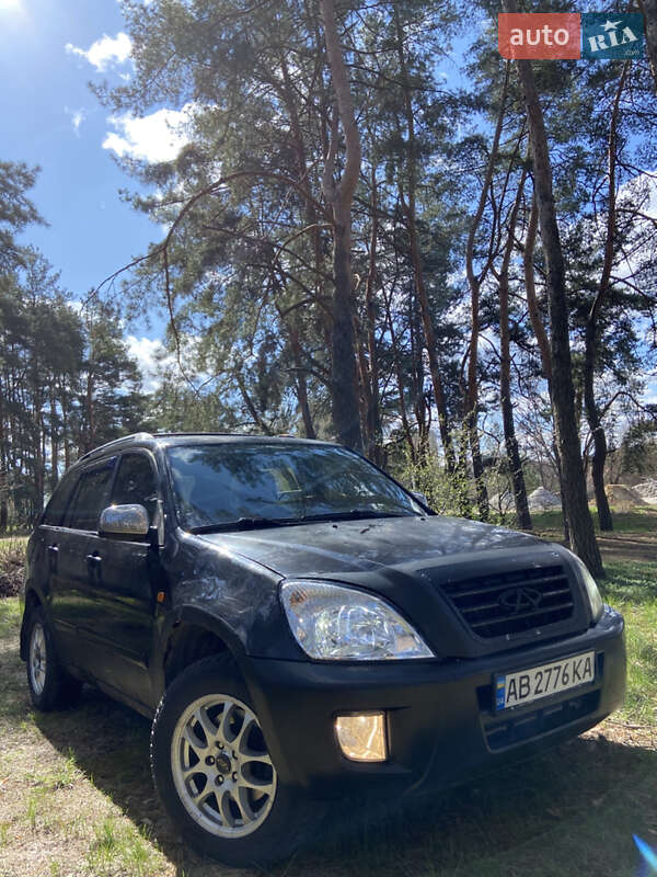 Позашляховик / Кросовер Chery Tiggo 2008 в 