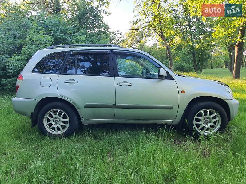 Внедорожник / Кроссовер Chery Tiggo 2008 в Кривом Роге