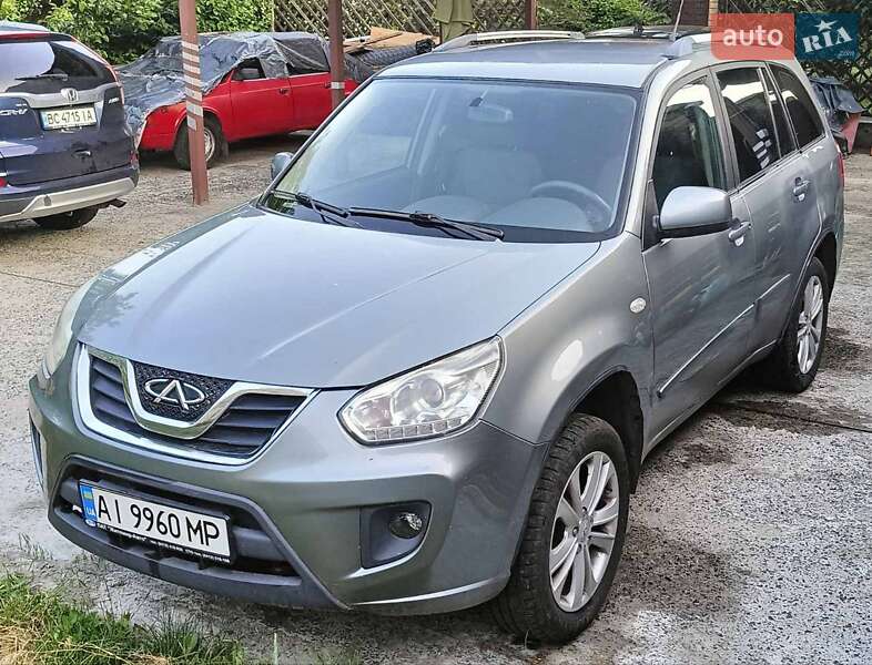Внедорожник / Кроссовер Chery Tiggo 2014 в 