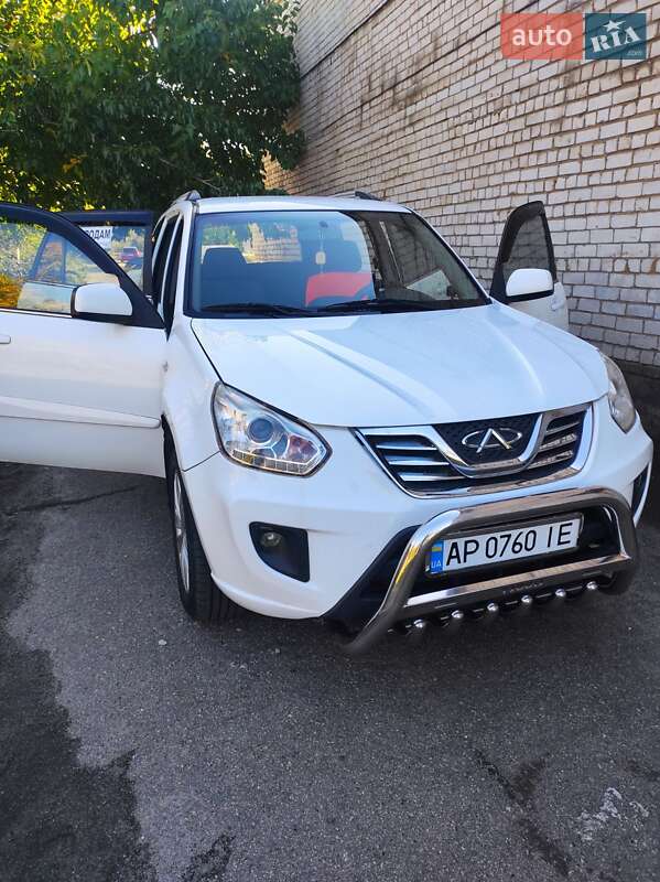 Внедорожник / Кроссовер Chery Tiggo 2012 в 